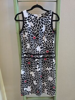 Talbots Black & White Floral Sheath Dress, Red Accents, Sz 4